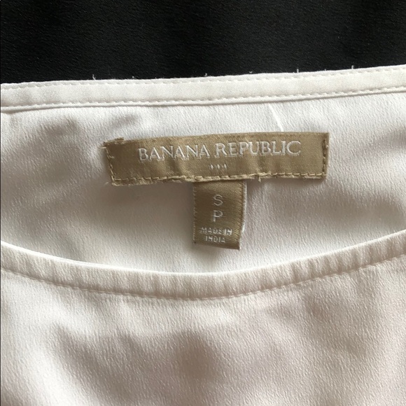 Banana Republic Black & White Top - Picture 5 of 6